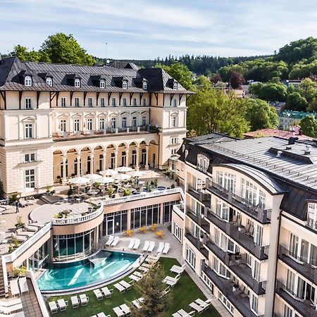 Falkensteiner Spa Resort マリアーンスケー・ラーズニェ エクステリア 写真