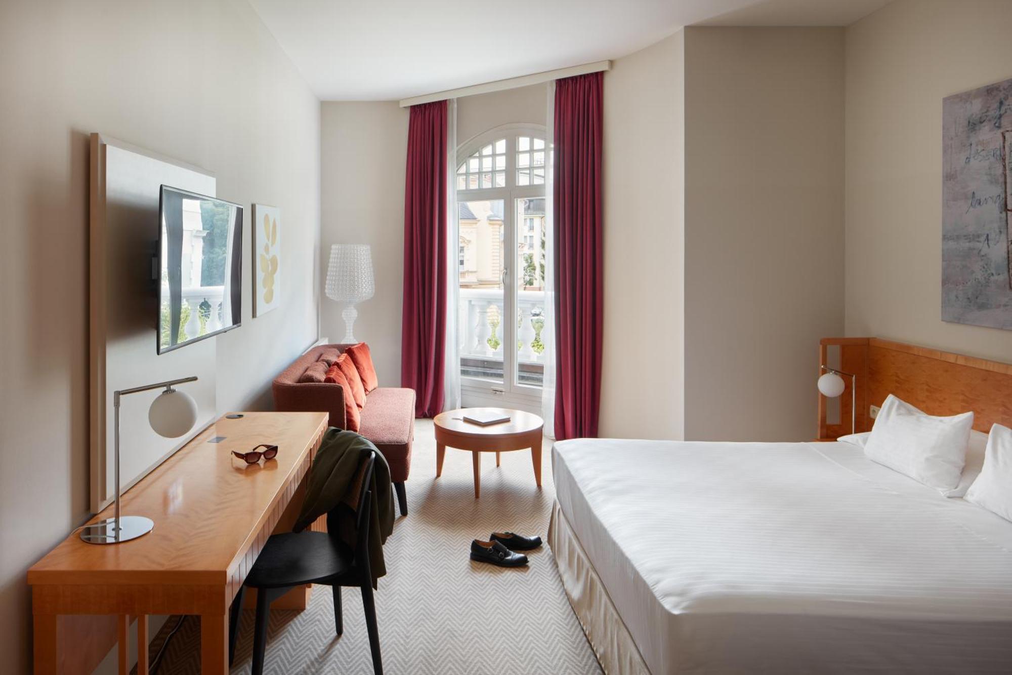 Falkensteiner Spa Resort マリアーンスケー・ラーズニェ エクステリア 写真 A room at the hotel