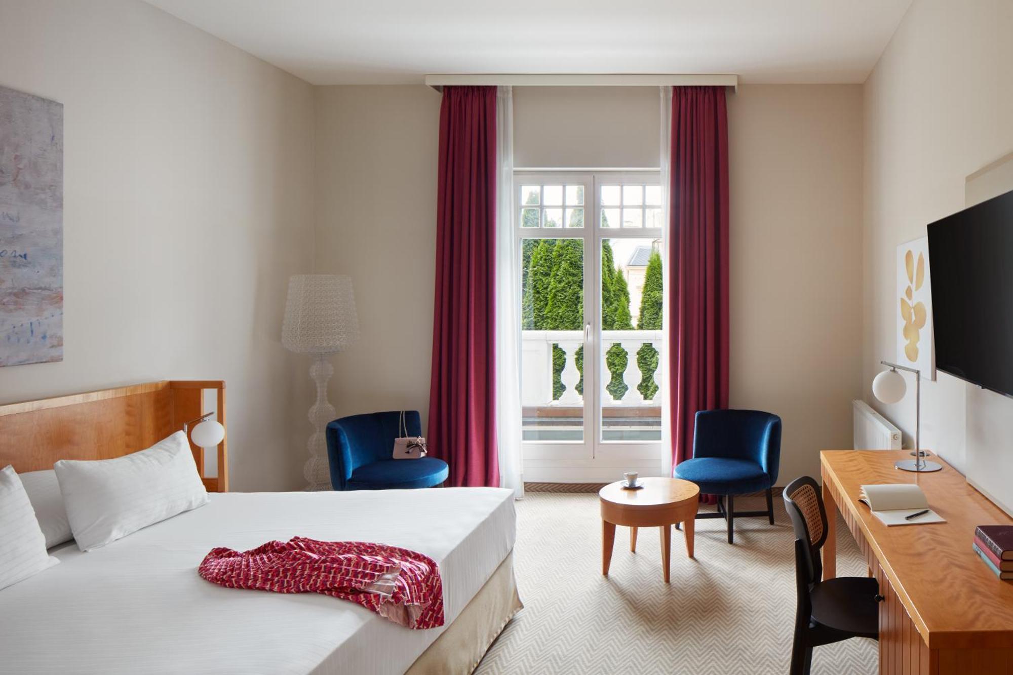 Falkensteiner Spa Resort マリアーンスケー・ラーズニェ エクステリア 写真 A room at the hotel